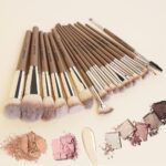 MAANGE Pro Makeup Brush 18pcs - Brown - Image 2